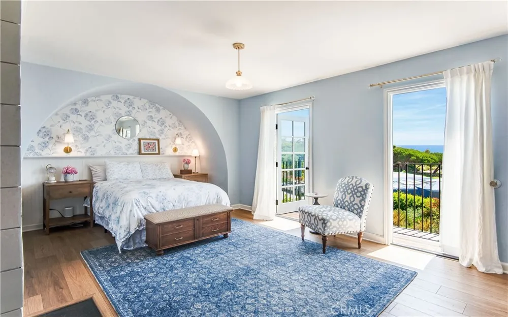 2976 Via Alvarado Palos Verdes Estates, CA 90274