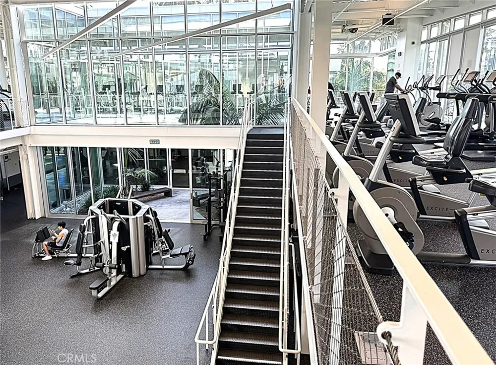 13200 Pacific Promenade #217 Playa Vista, CA 90094