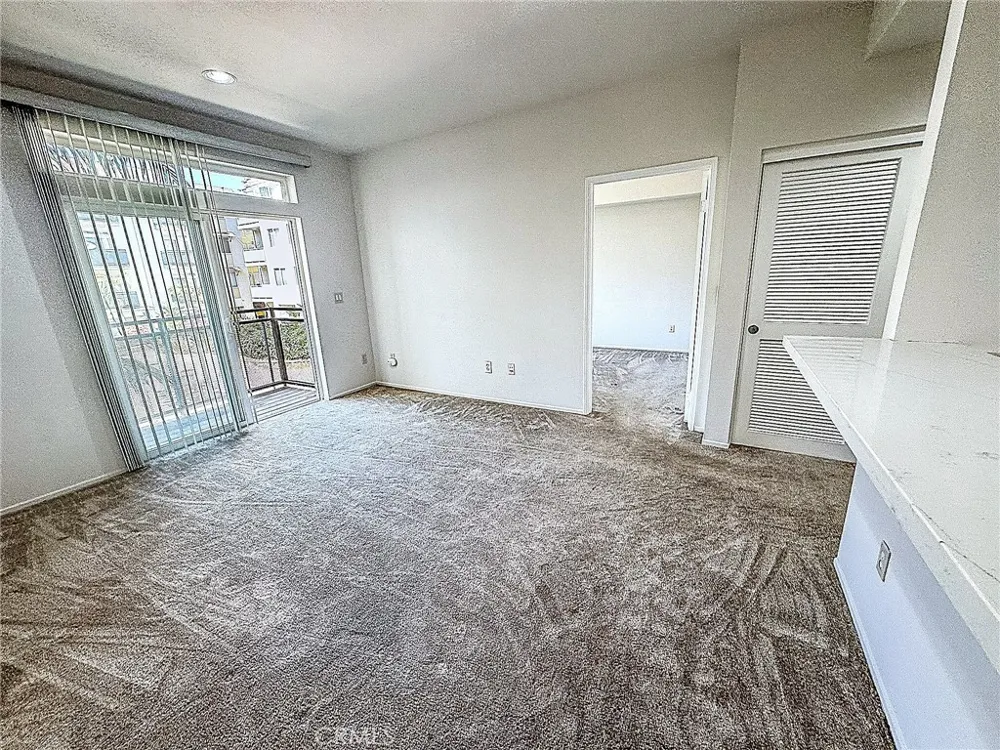 13200 Pacific Promenade #217 Playa Vista, CA 90094