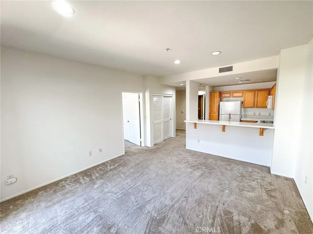 13200 Pacific Promenade #217 Playa Vista, CA 90094