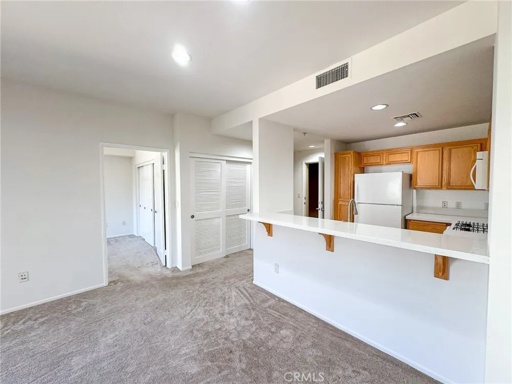 13200 Pacific Promenade #217 Playa Vista, CA 90094