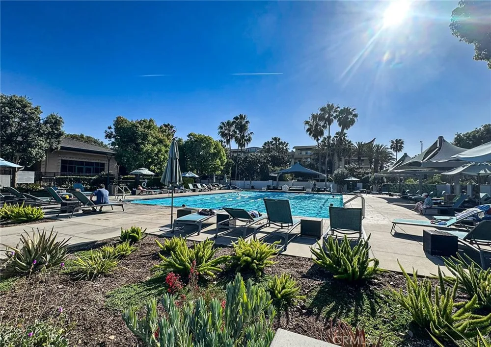 13200 Pacific Promenade #217 Playa Vista, CA 90094