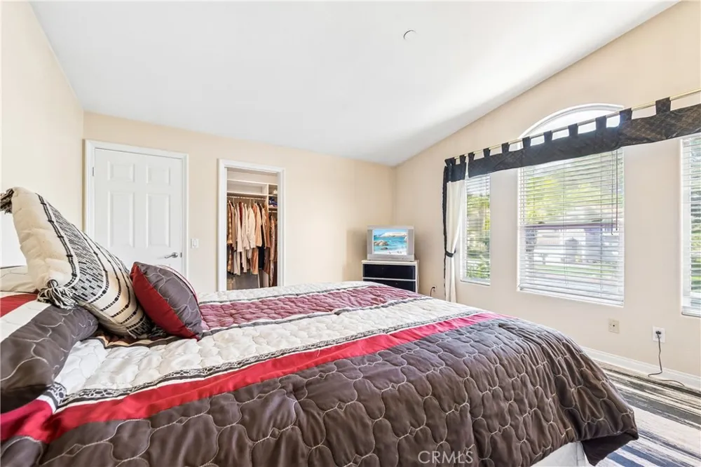 106 S Vista Grande Anaheim Hills, CA 92807