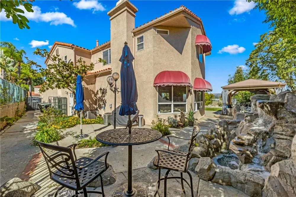 106 S Vista Grande Anaheim Hills, CA 92807