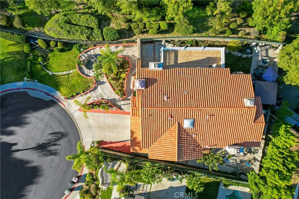 106 S Vista Grande Anaheim Hills, CA 92807