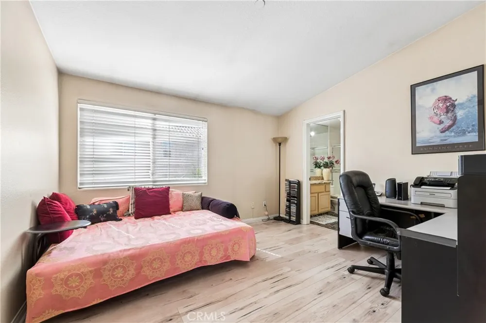 106 S Vista Grande Anaheim Hills, CA 92807