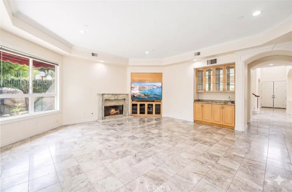 106 S Vista Grande Anaheim Hills, CA 92807