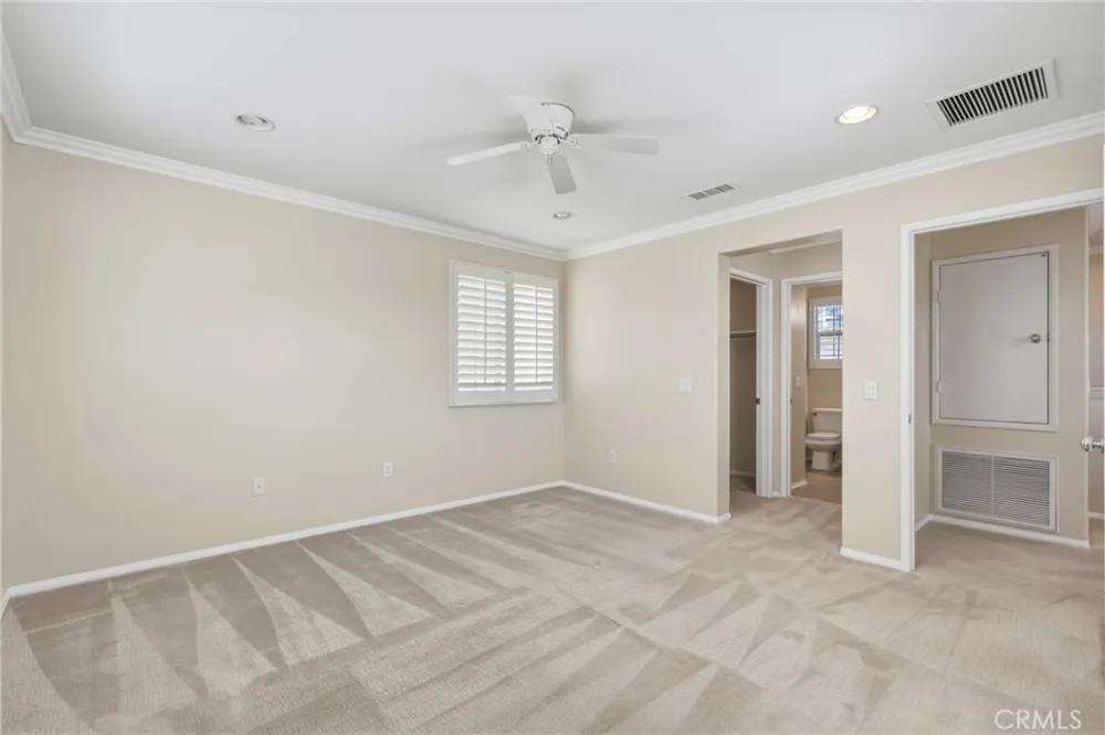 11521 Cararra Lane Northridge, CA 91326