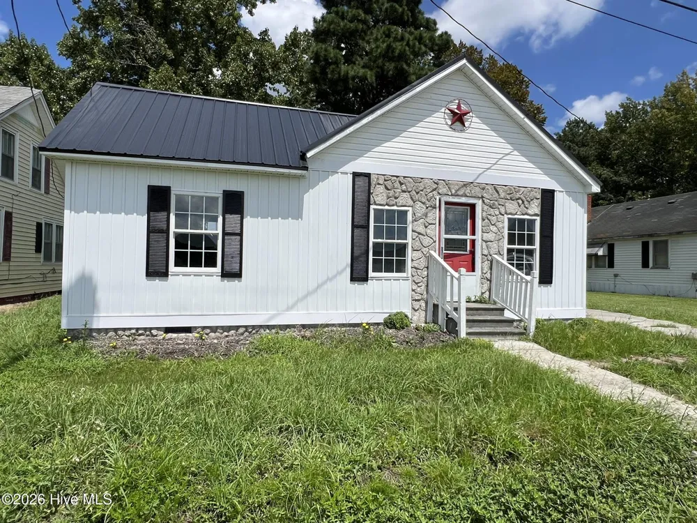 195 Wiggins Road Hertford, NC 27944