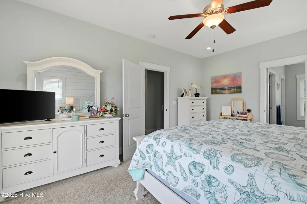 9021 W 9th Street Surf City, NC 28445