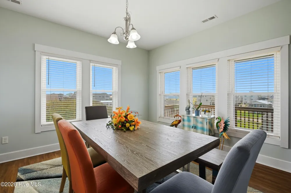 9021 W 9th Street Surf City, NC 28445