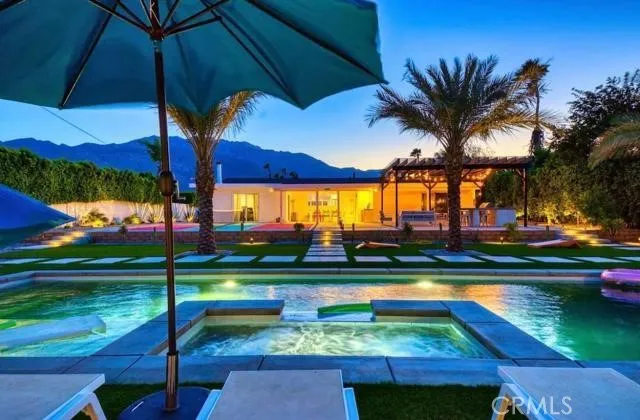 1928 Farrell Palm Springs, CA 92262