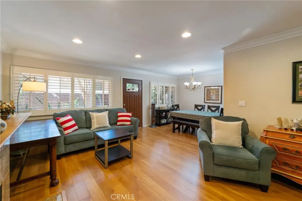551 W Stocker Street #3 Glendale, CA 91202