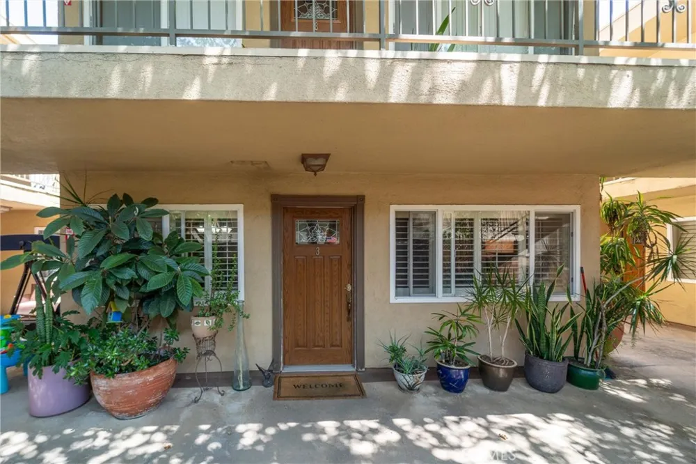 551 W Stocker Street #3 Glendale, CA 91202