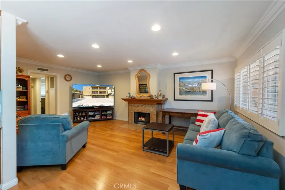 551 W Stocker Street #3 Glendale, CA 91202