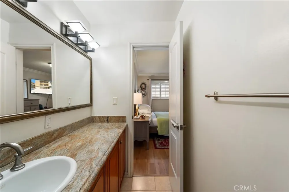551 W Stocker Street #3 Glendale, CA 91202
