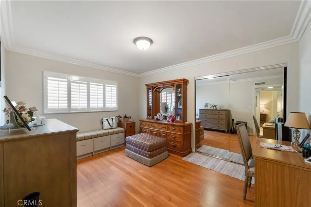 551 W Stocker Street #3 Glendale, CA 91202
