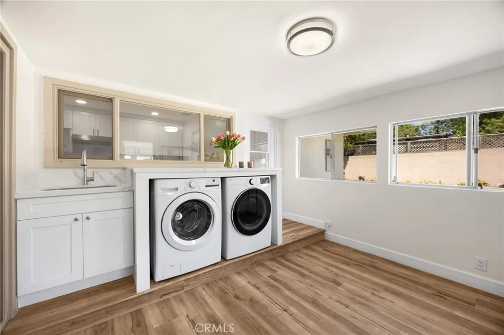 1012 Maertin Lane Fullerton, CA 92831
