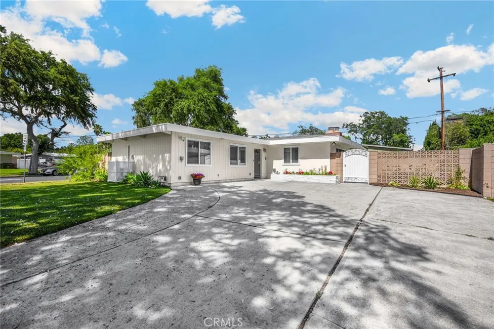 1012 Maertin Lane Fullerton, CA 92831