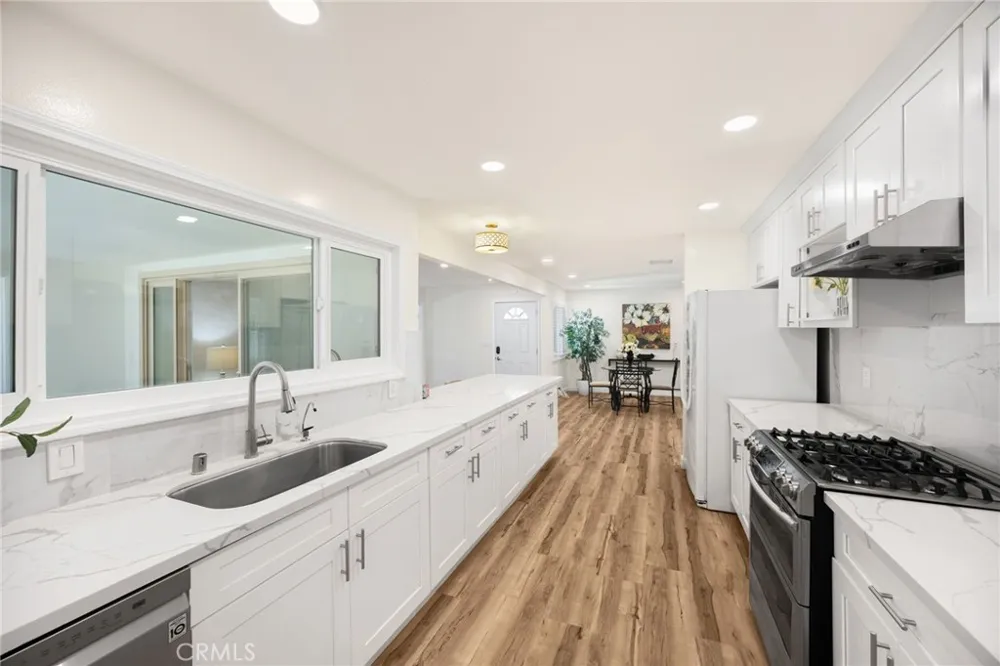 1012 Maertin Lane Fullerton, CA 92831