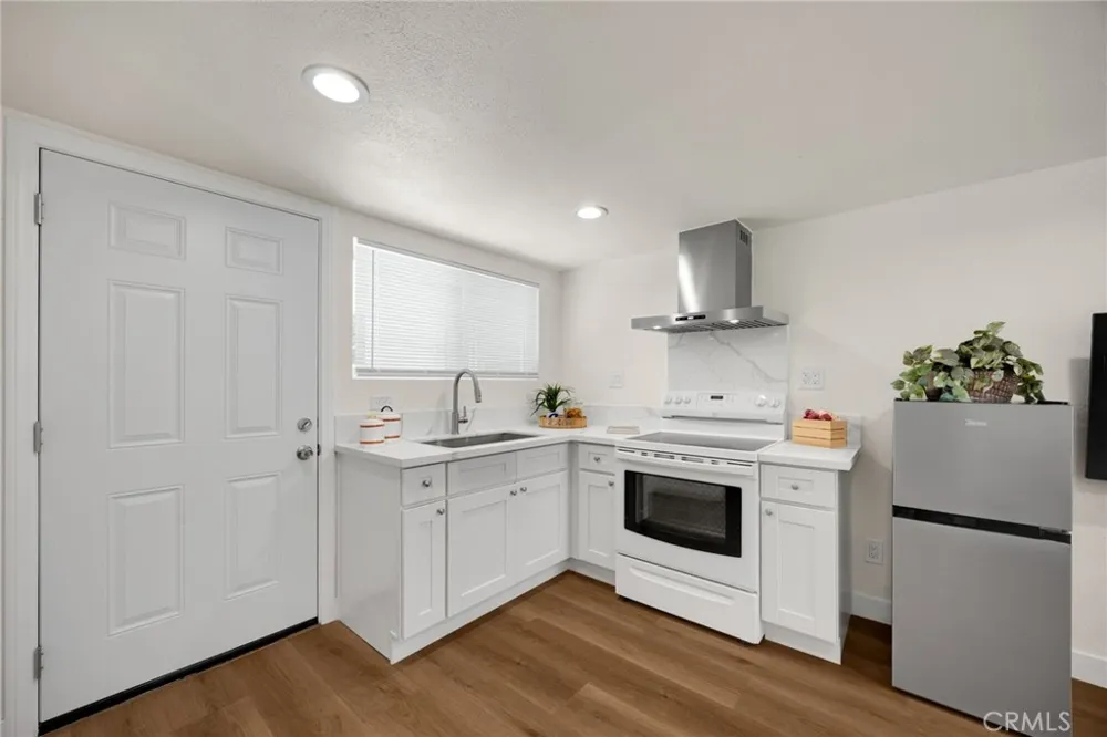 1012 Maertin Lane Fullerton, CA 92831
