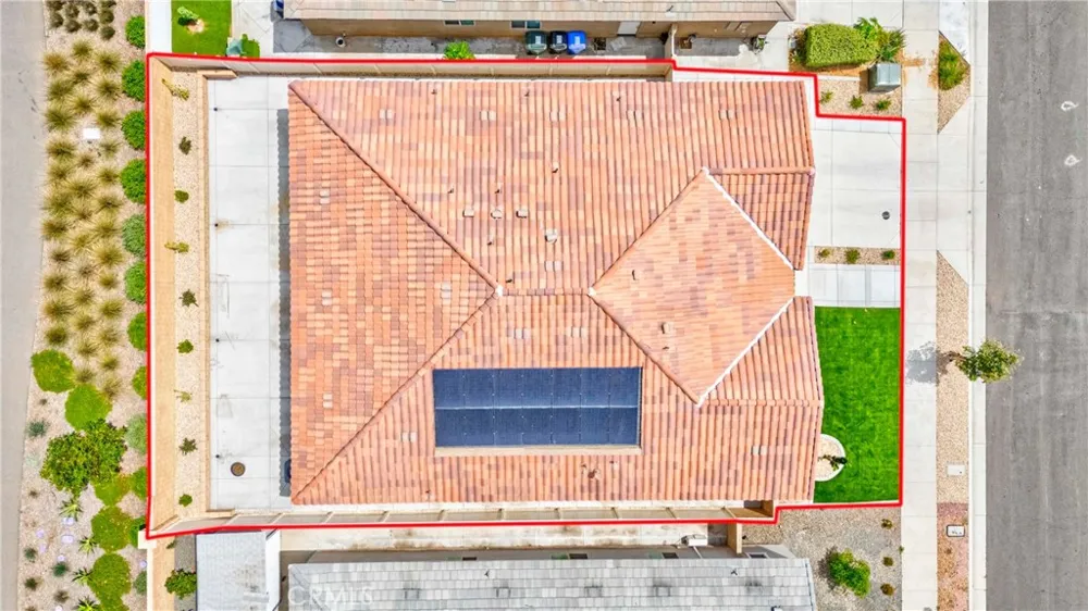 9521 Venetian Jurupa Valley, CA 92509