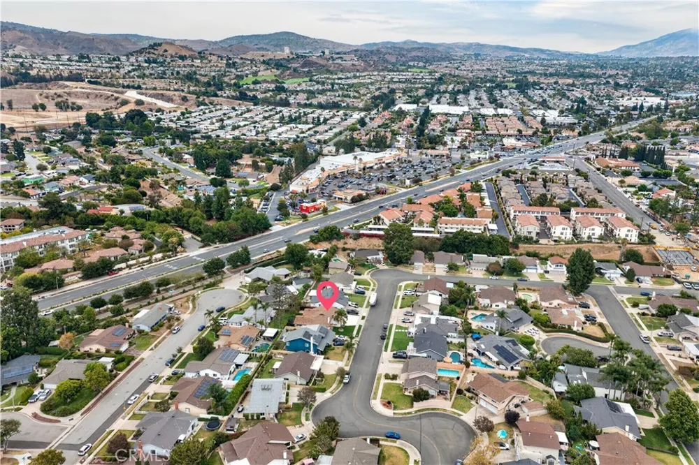 931 Carina Ave Placentia, CA 92870