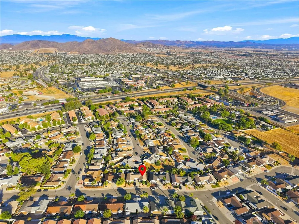 28201 Chula Vista Menifee, CA 92586