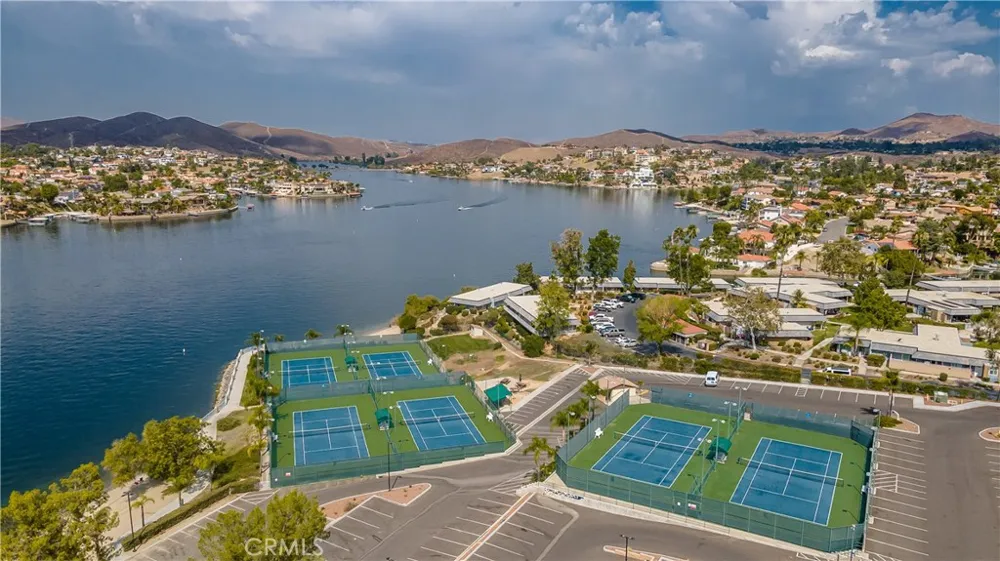 24180 Cruise Circle Drive Canyon Lake, CA 92587