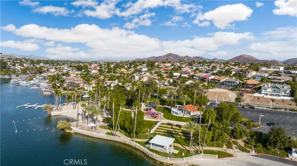 24180 Cruise Circle Drive Canyon Lake, CA 92587