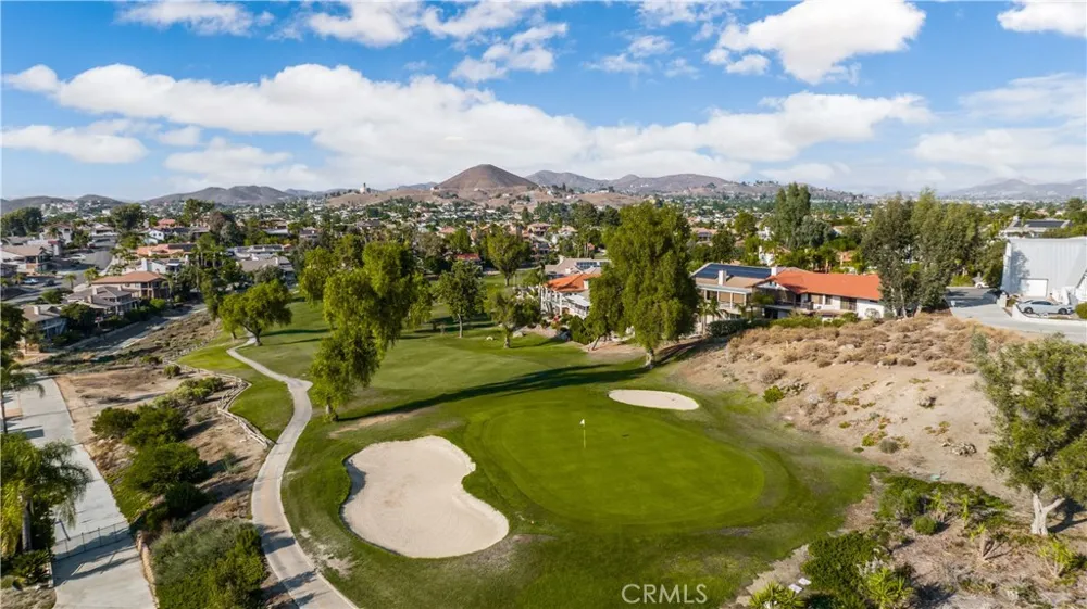 24180 Cruise Circle Drive Canyon Lake, CA 92587