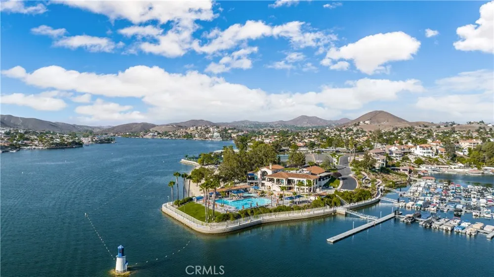 24180 Cruise Circle Drive Canyon Lake, CA 92587