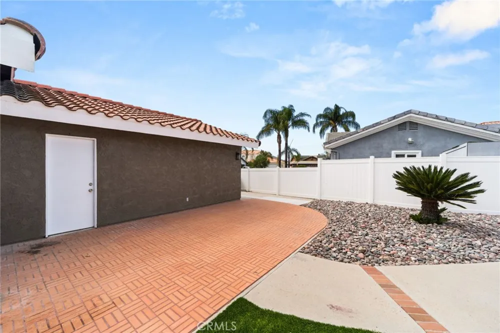 24180 Cruise Circle Drive Canyon Lake, CA 92587