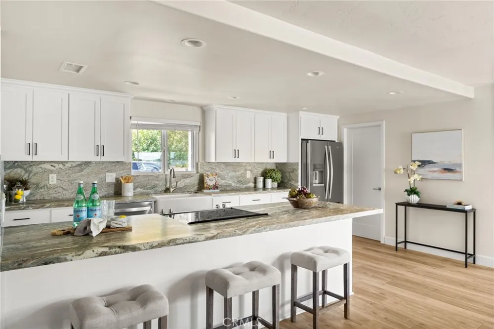 24180 Cruise Circle Drive Canyon Lake, CA 92587
