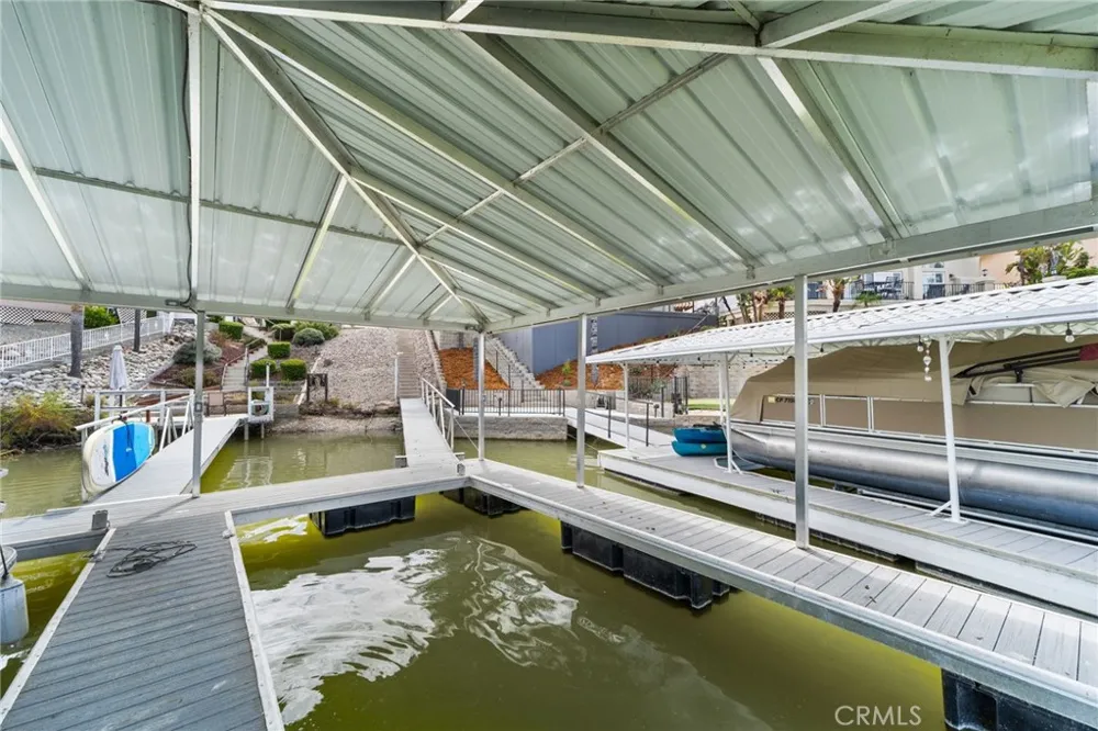 24180 Cruise Circle Drive Canyon Lake, CA 92587