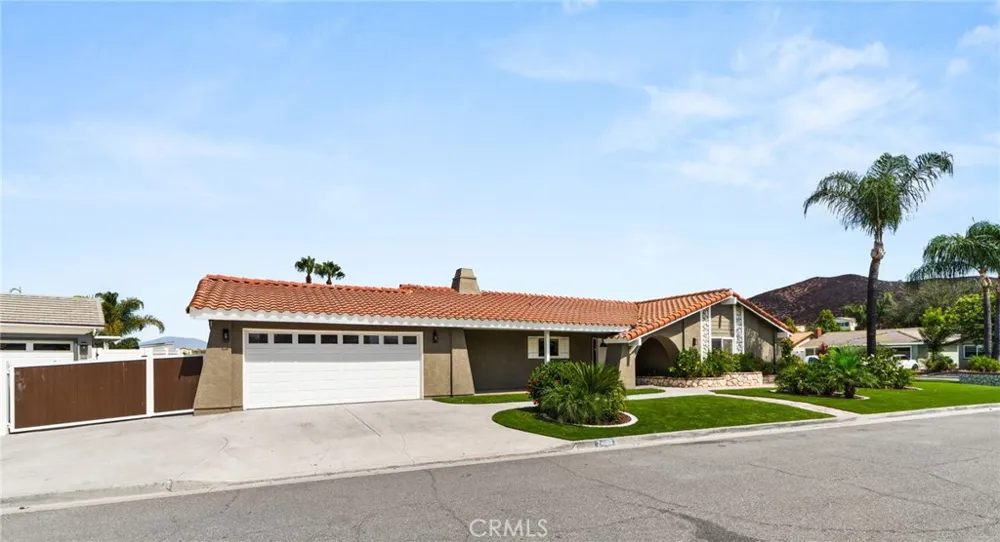 24180 Cruise Circle Drive Canyon Lake, CA 92587