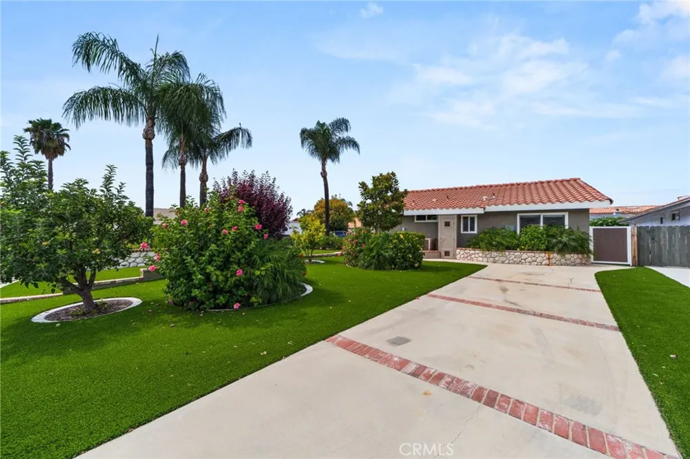 24180 Cruise Circle Drive Canyon Lake, CA 92587