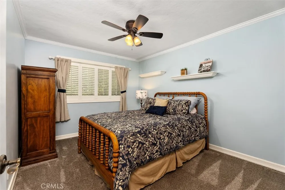3580 Teaberry Seal Beach, CA 90740
