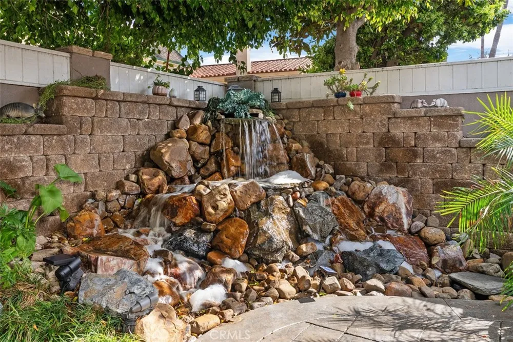 3580 Teaberry Seal Beach, CA 90740