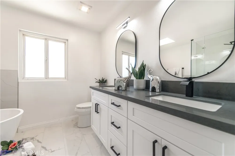 1334 S Glendora Avenue West Covina, CA 91790