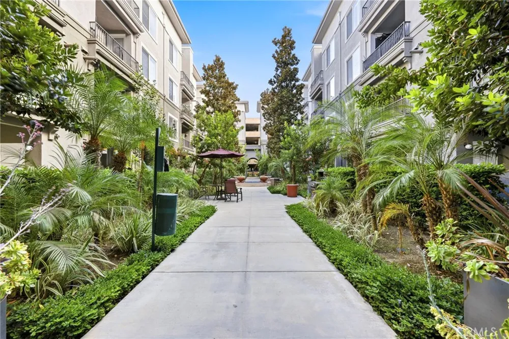 1801 E Katella Avenue #1096 Anaheim, CA 92805
