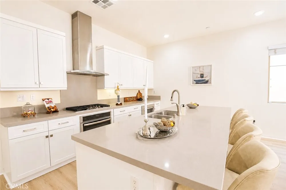 137 Terrapin Irvine, CA 92618