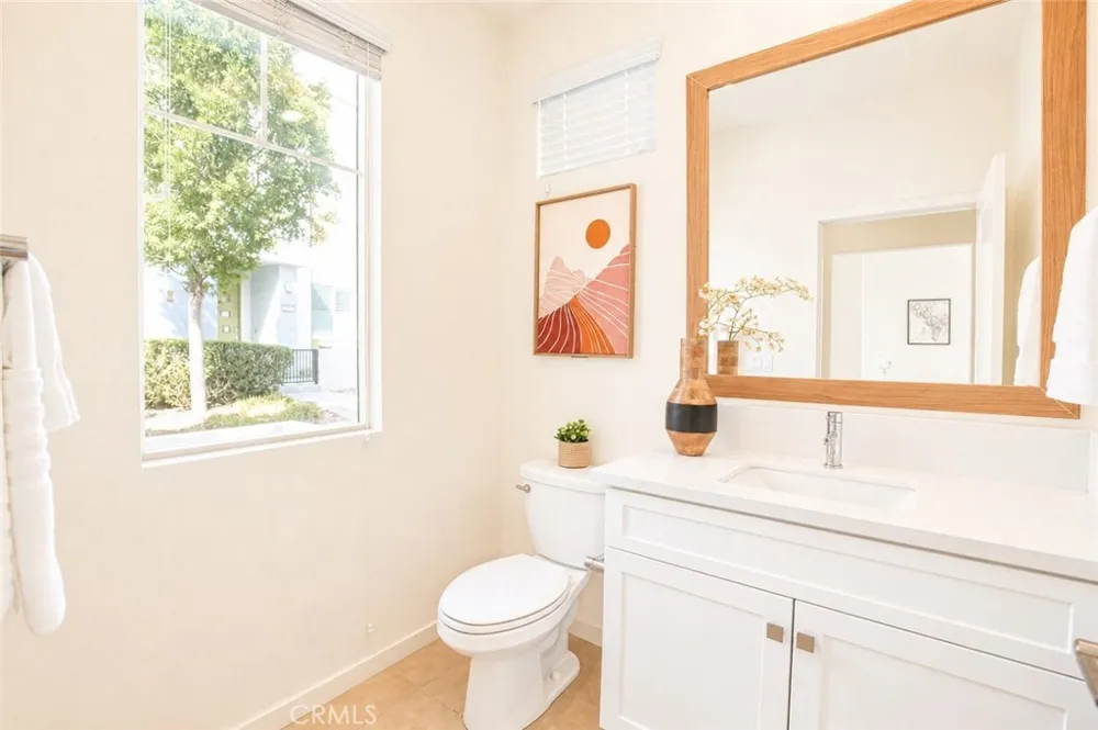 137 Terrapin Irvine, CA 92618