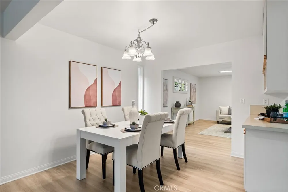 2342 E La Veta Orange, CA 92869