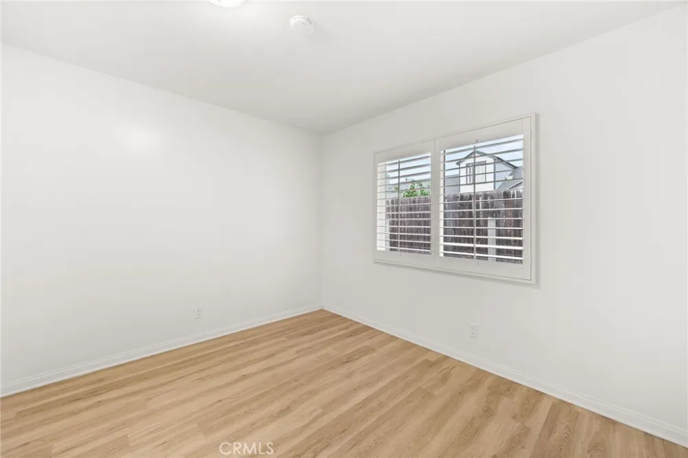 2342 E La Veta Orange, CA 92869