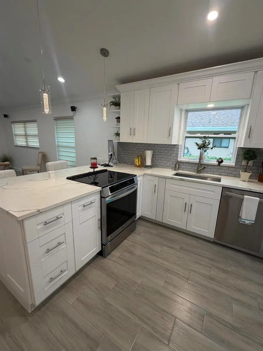 8182 SPRINGTREE ROAD Boca Raton, FL 33496