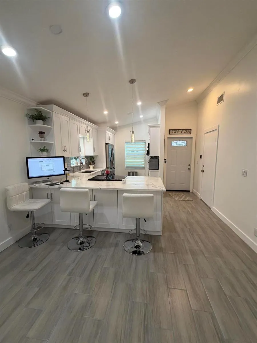 8182 SPRINGTREE ROAD Boca Raton, FL 33496