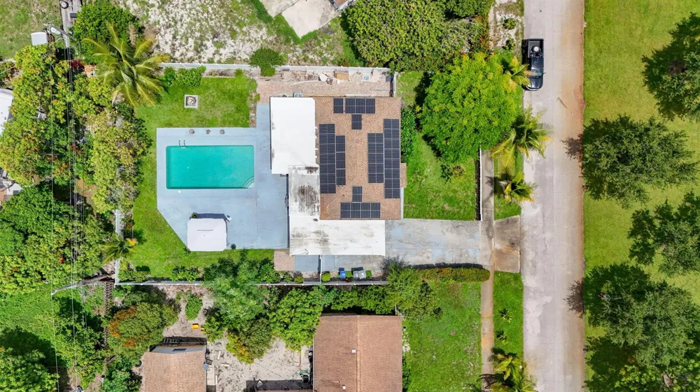 813 Date Palm Drive Lake Park, FL 33403