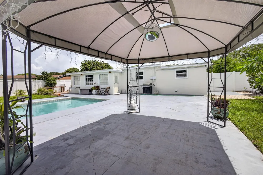 813 Date Palm Drive Lake Park, FL 33403