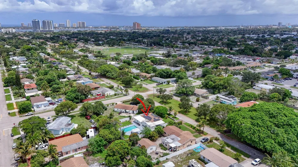 813 Date Palm Drive Lake Park, FL 33403